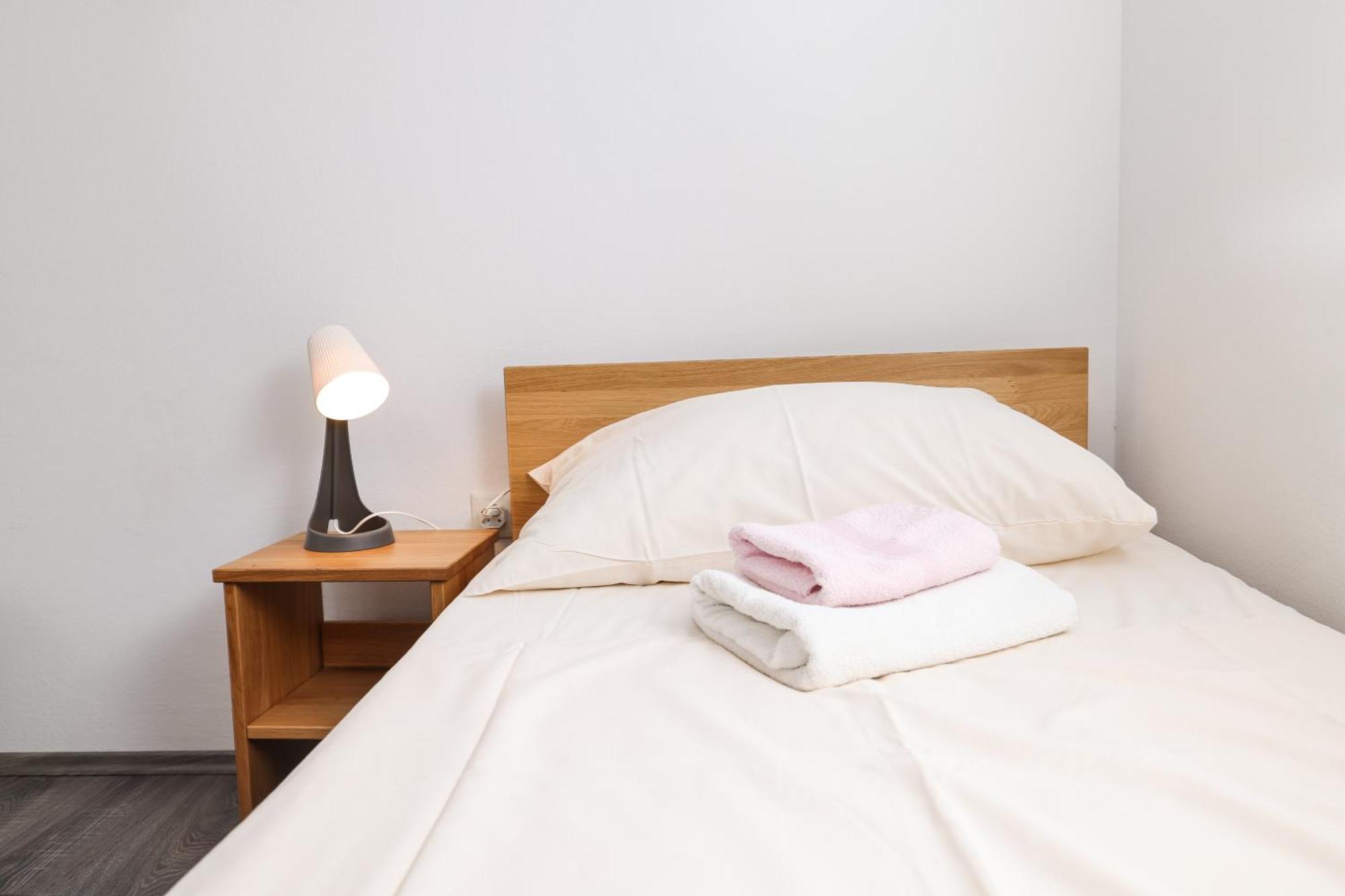 Apartments Kika Нин Екстериор снимка
