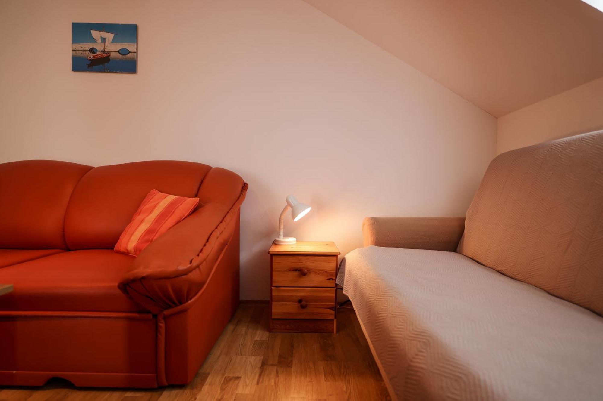 Apartments Kika Нин Екстериор снимка