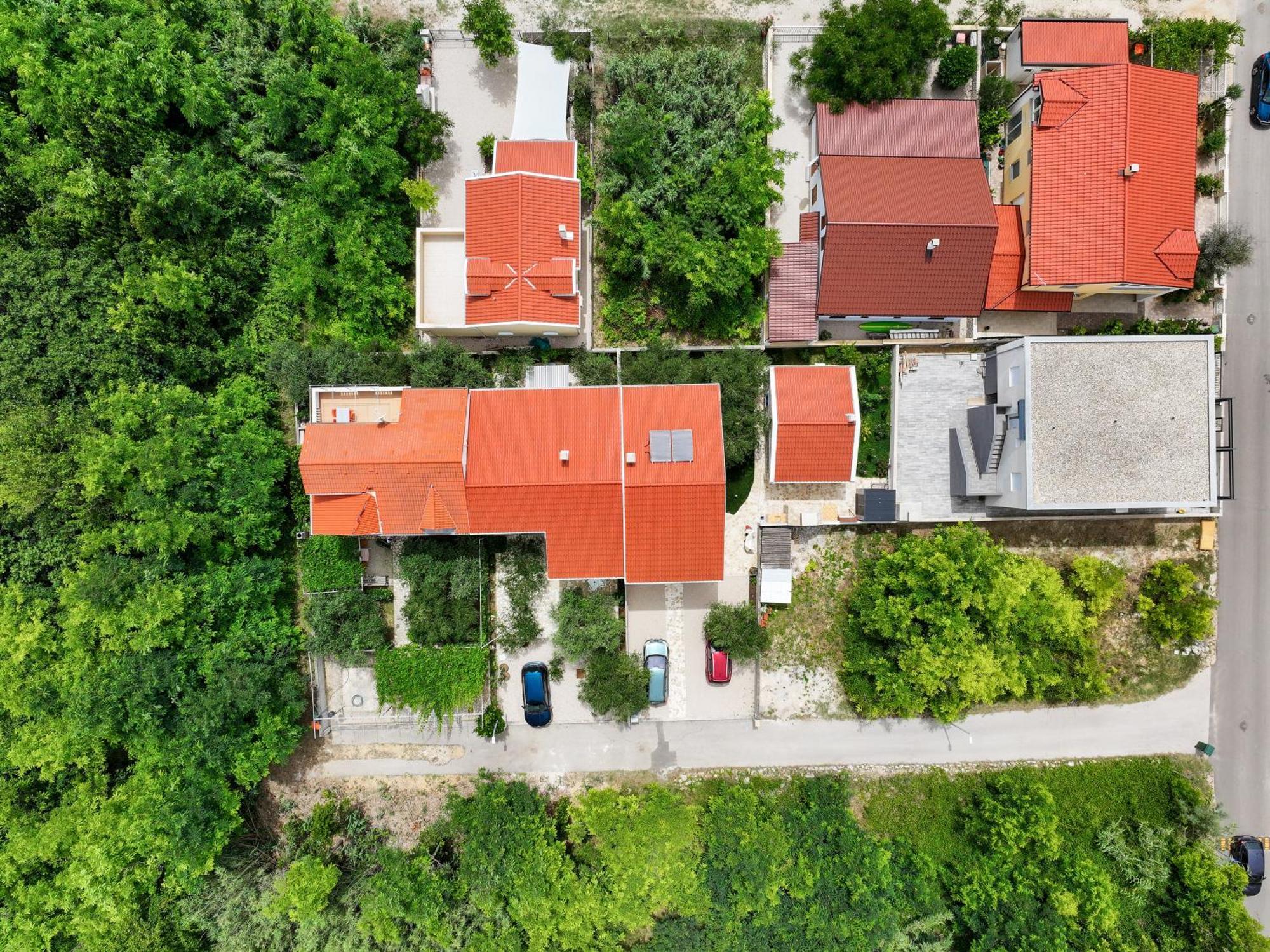Apartments Kika Нин Екстериор снимка